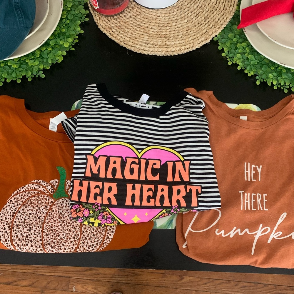 BUNDLE OF THREE FALL TEES